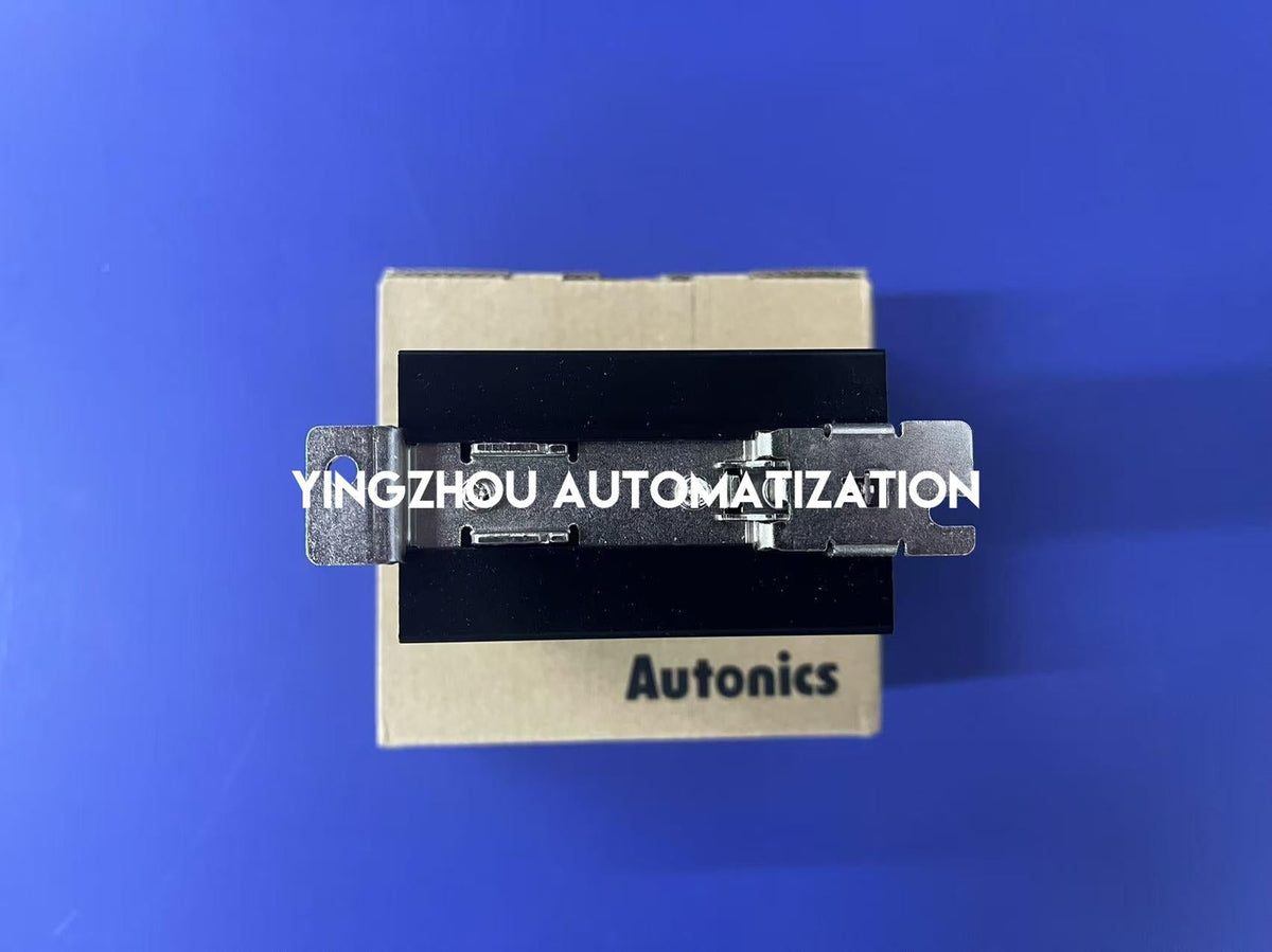 Autonics SRH1-1230-N Single-Phase Solid State Relay - Integrated Heatsink, 30A, 4-30VDC Input-vezhoo