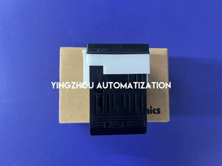 Autonics TK4S-B4CR High-Accuracy PID Temperature Controller - RS485, 1/16 DIN, 100-240VAC-vezhoo