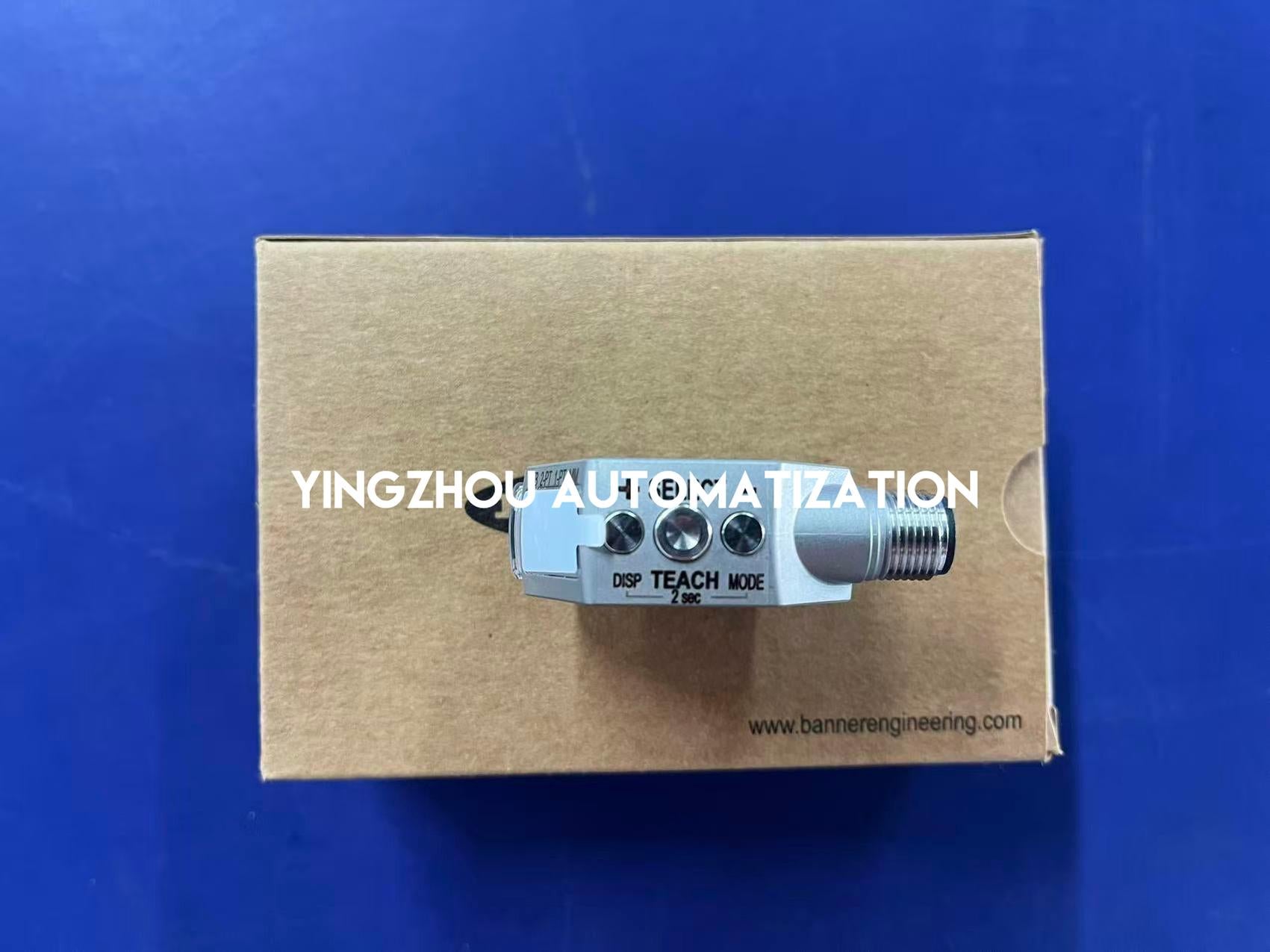 Banner Q4XTULAF300-Q8 Rugged Laser Distance Sensor - 300mm Range, M12 Connector-vezhoo