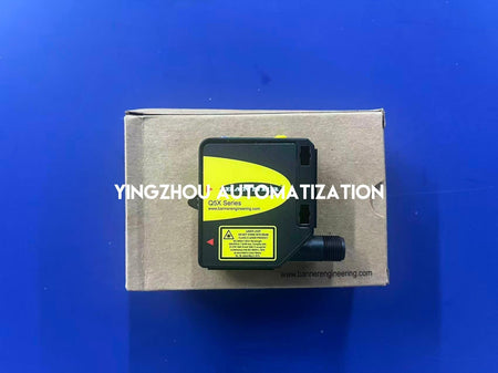 Banner Q5XKULAF3000-Q8 Laser Sensor - Q5X Series, 3000mm Range, 0-10V Analog, IO-Link-vezhoo