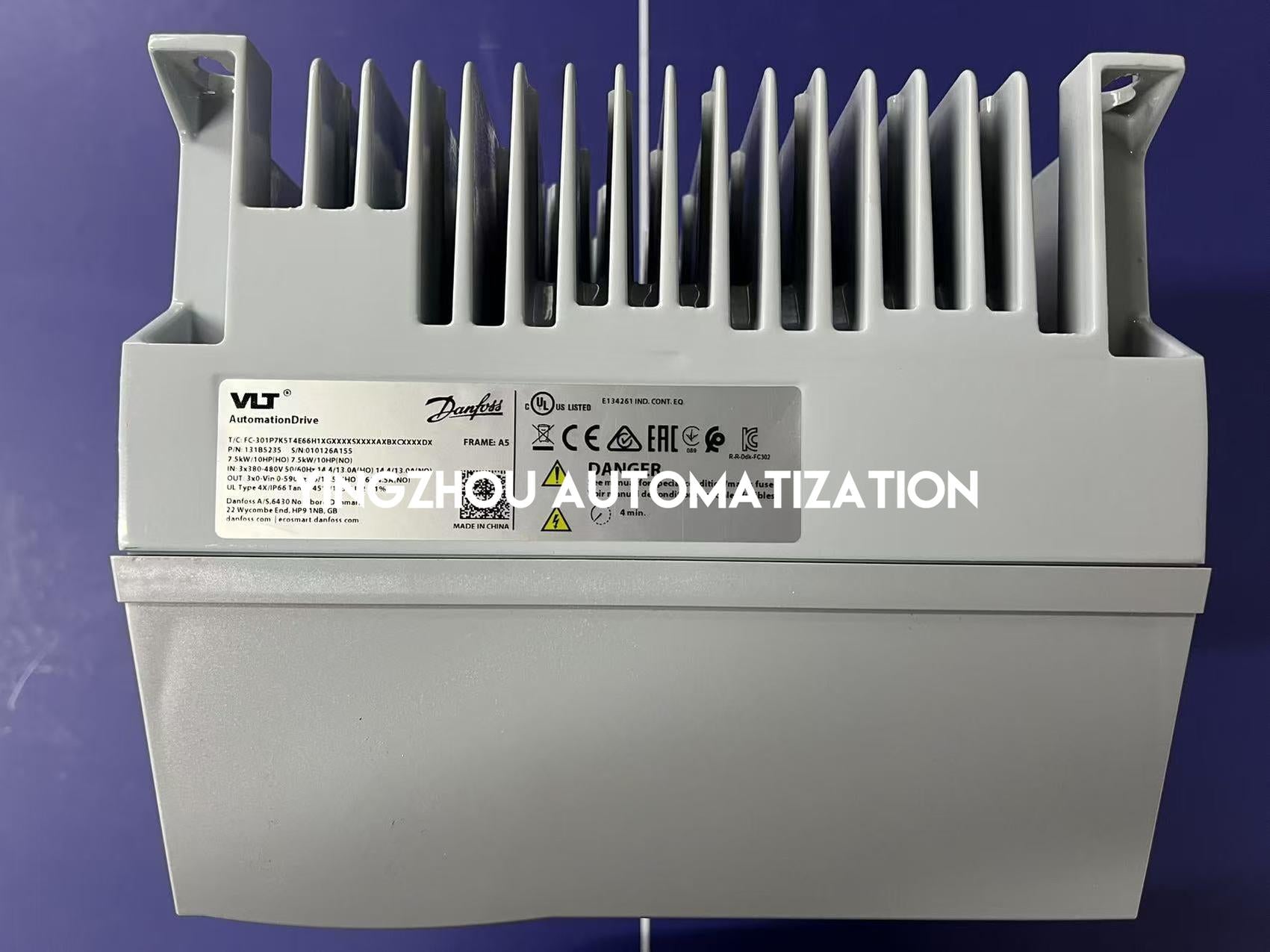 Danfoss VLT AutomationDrive FC 301 | 7.5kW (10HP) 3-Phase 380-480V | 131B5235 IP66/NEMA 4X VFD | FC-301P7K5 Model | Brand New Original-vezhoo