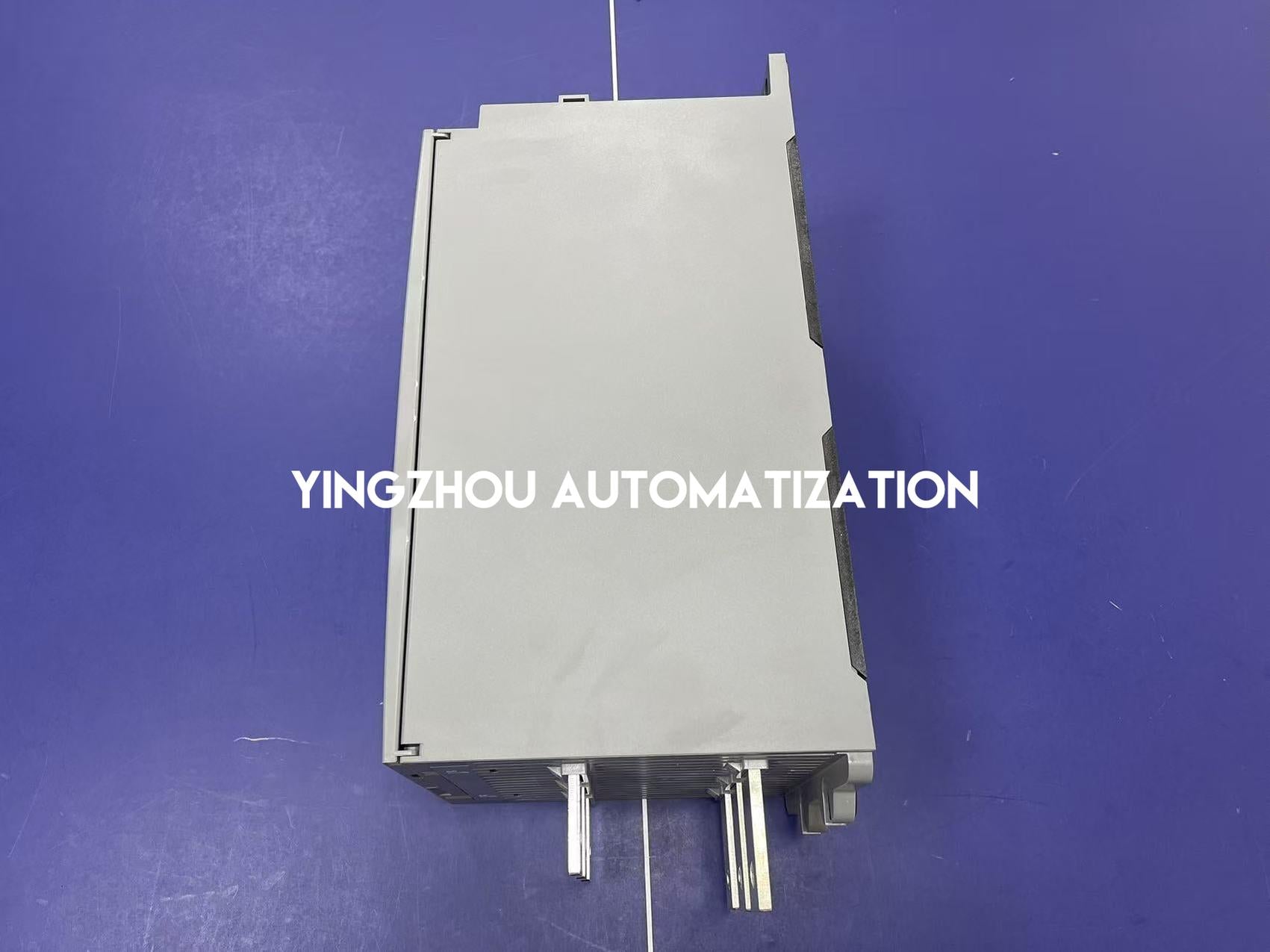 Danfoss VLT Soft Starter MCD 600 | 448A (3-Phase 200-525V) | 132H2229 High-Performance | MCD60448C Model | Built-in Bypass | Brand New Original-vezhoo