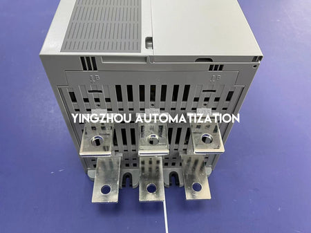Danfoss VLT Soft Starter MCD 600 | 527A (3-Phase 200-525V) | 136G7354 High-Power | MCD60527B Model | Built-in Bypass | Brand New Original-vezhoo