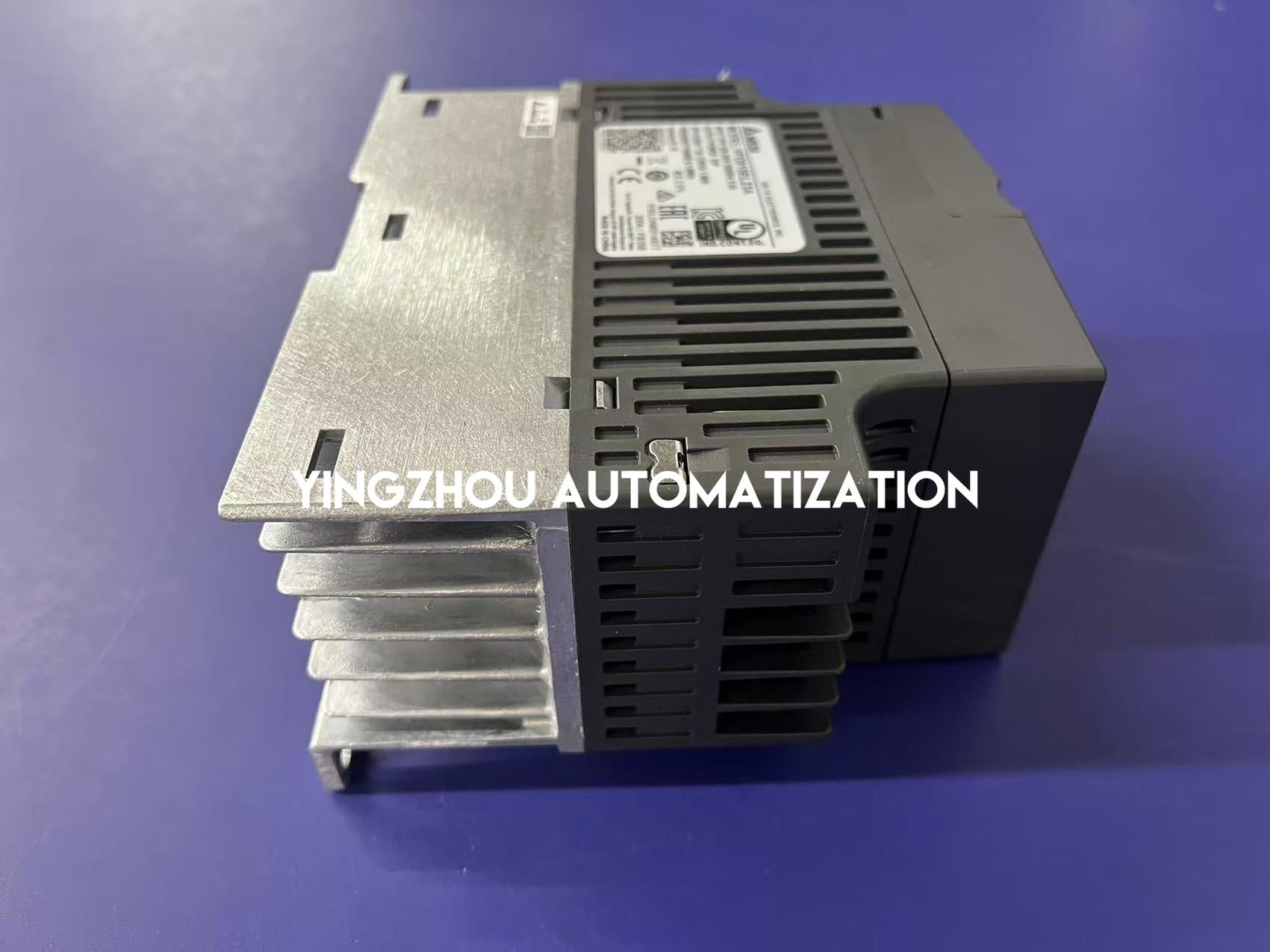 Delta VFD-EL Series VFD015EL23A VFD - 2HP (1.5kW), 230V 3-Phase Input, Multi-Function Drive-vezhoo