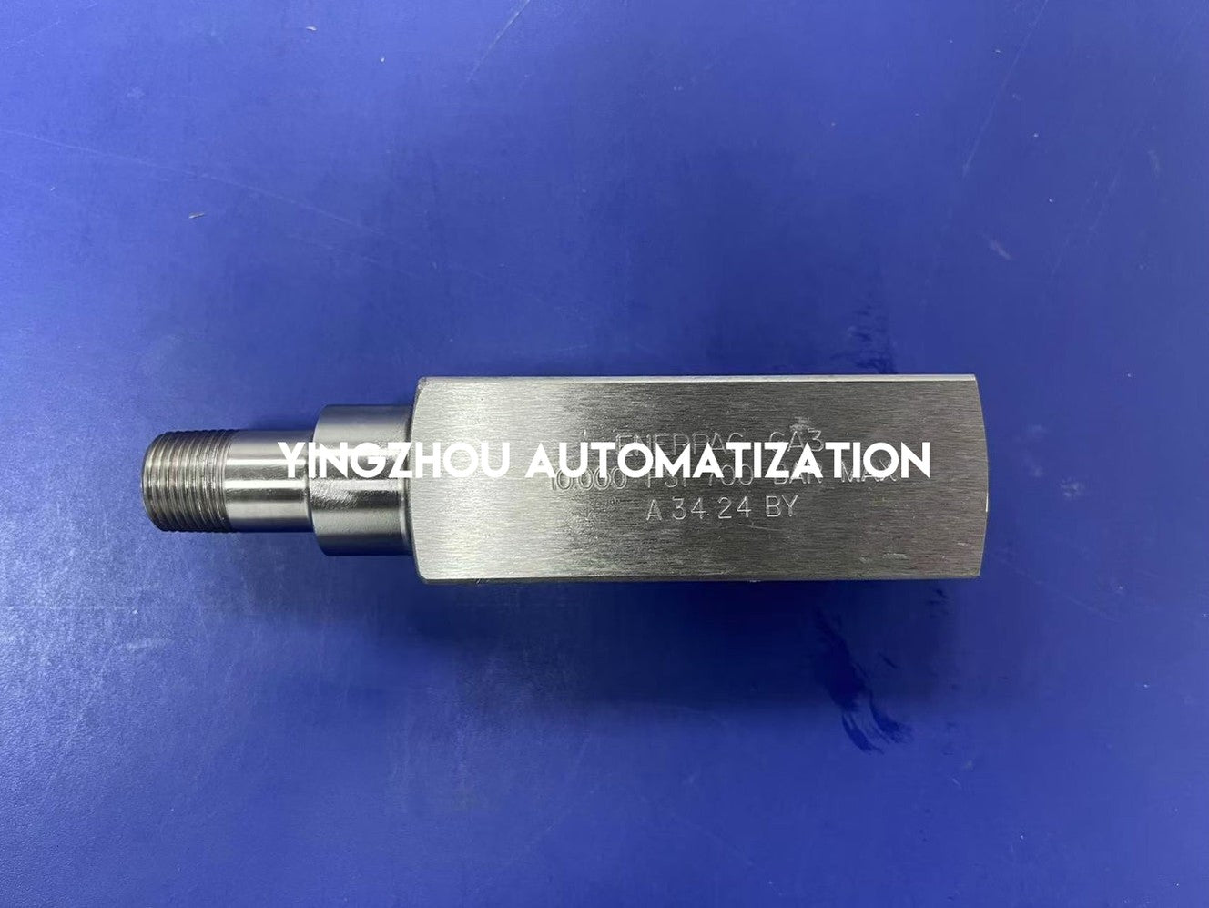 Enerpac GA3 Gauge Adaptor | 10,000 psi, 1/4" NPTF Gauge Port, 3/8" NPTF Ends-vezhoo