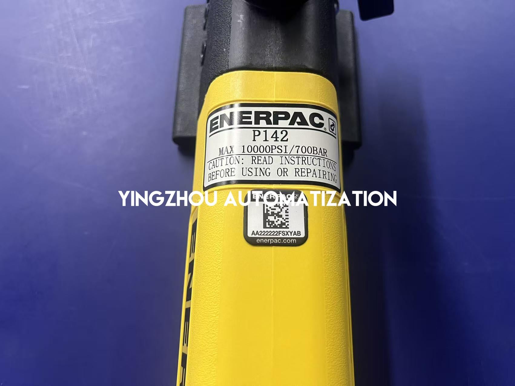 Enerpac P142 Lightweight Hydraulic Hand Pump | 10,000 PSI | Two-Speed | 20 in³ Usable Oil-vezhoo