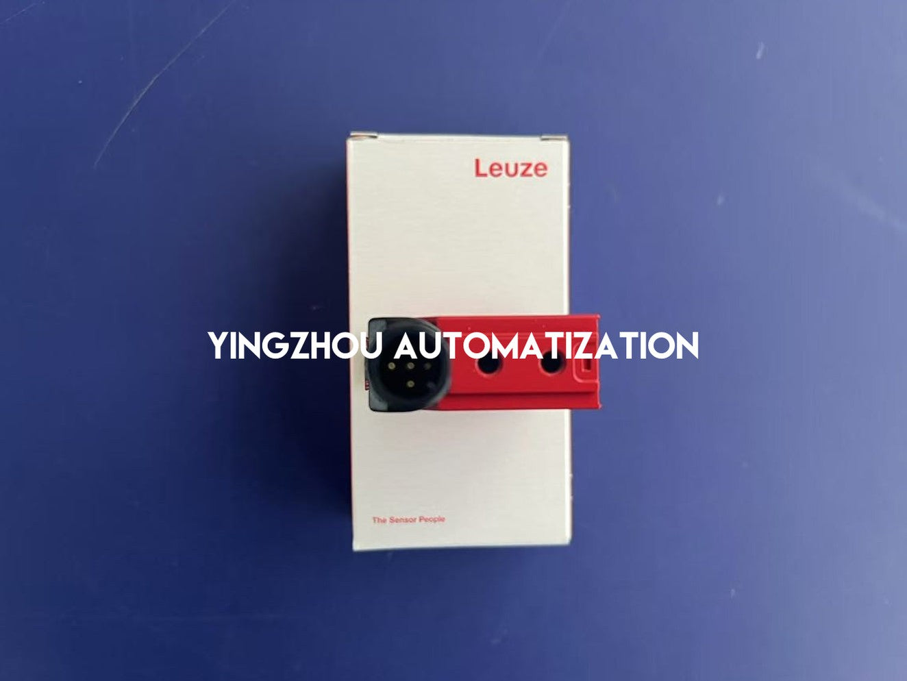 Leuze PRKL 8/24.91-S12 Retro-Reflective Laser Sensor - Polarized, M12 Connector-vezhoo