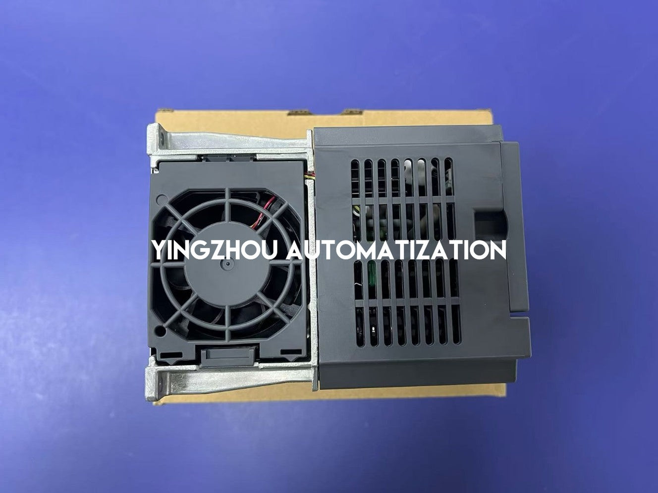 Mitsubishi FR-D740-2.2K-CHT VFD | 2.2kW (3HP) 3-Phase 400V Inverter | FR-D700 Series Compact Drive | Brand New Original-vezhoo