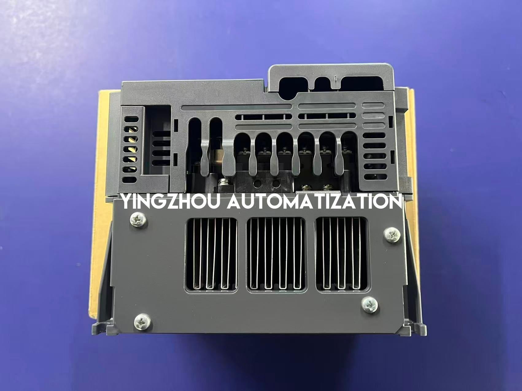 Mitsubishi FR-D720-3.7K VFD Inverter | 3-Phase 220V | 3.7kW 5HP | High Torque Compact Drive | Brand New Original Genuine-vezhoo