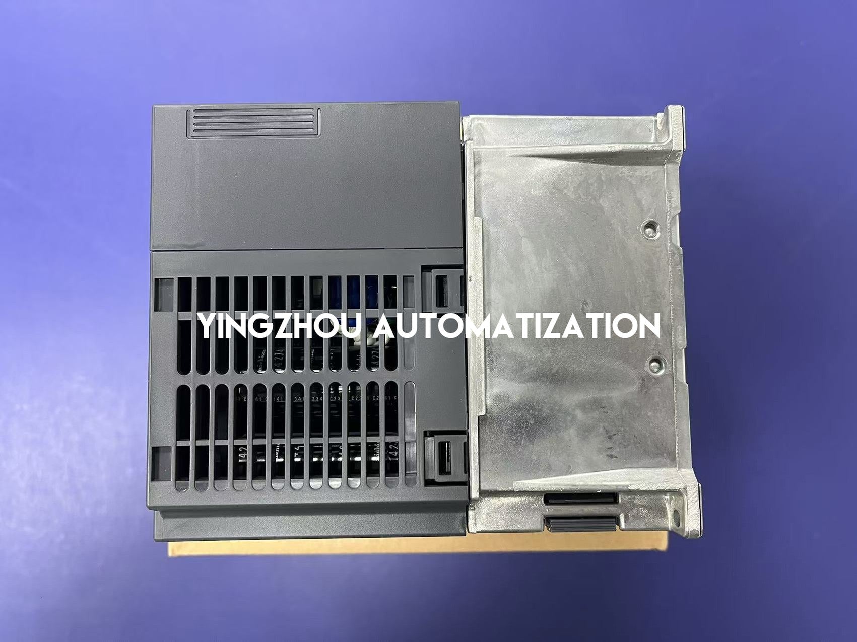 Mitsubishi FR-D740-3.7K-CHT VFD | 3.7kW (5HP) 3-Phase 400V Inverter | FR-D700 Series High-Torque Drive | Brand New Original-vezhoo