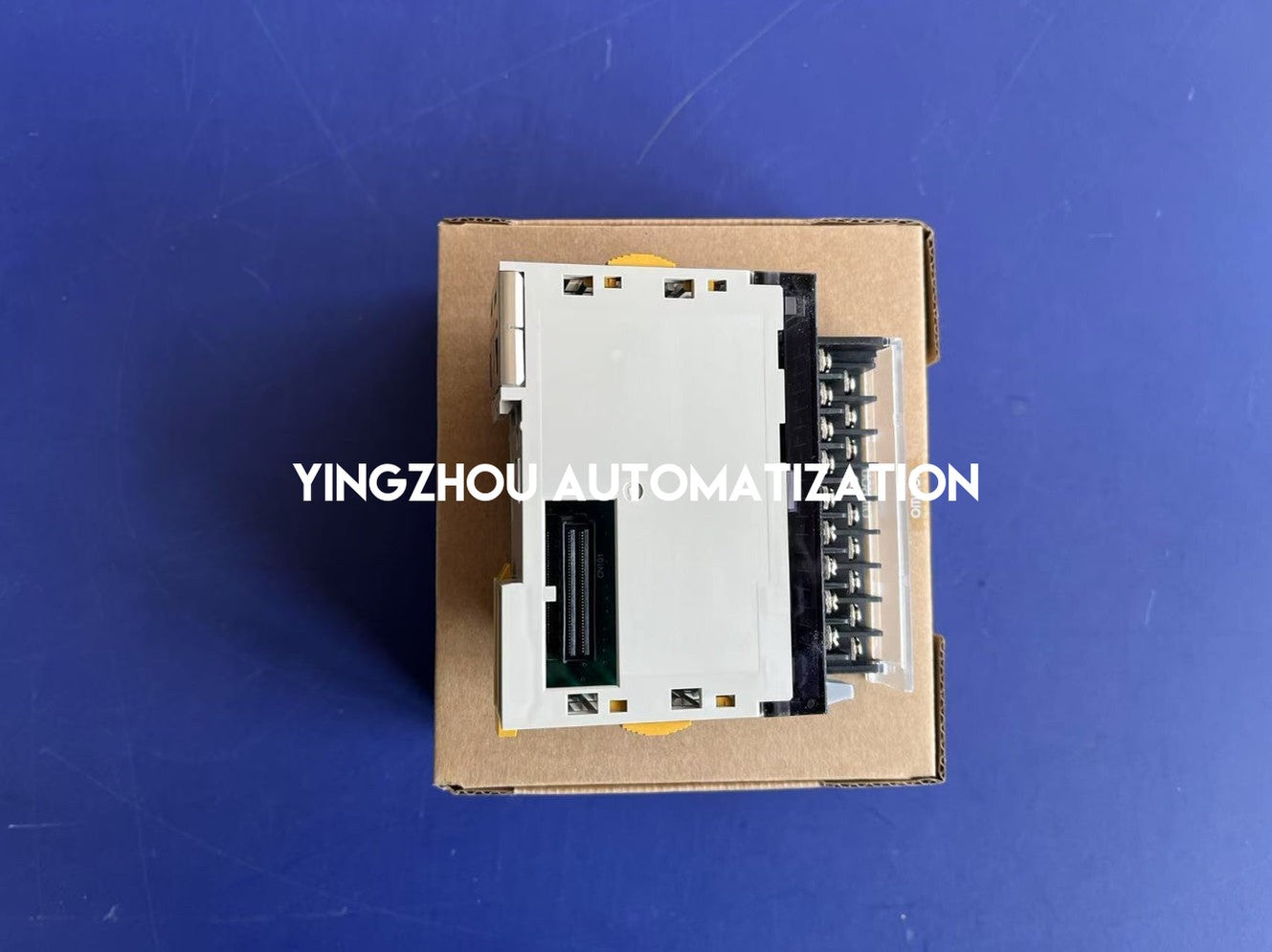 Omron CJ1W-OD212 Digital Output Unit | 16-Point Transistor (Sourcing), 12-24V DC, for CJ1/NJ Series-vezhoo