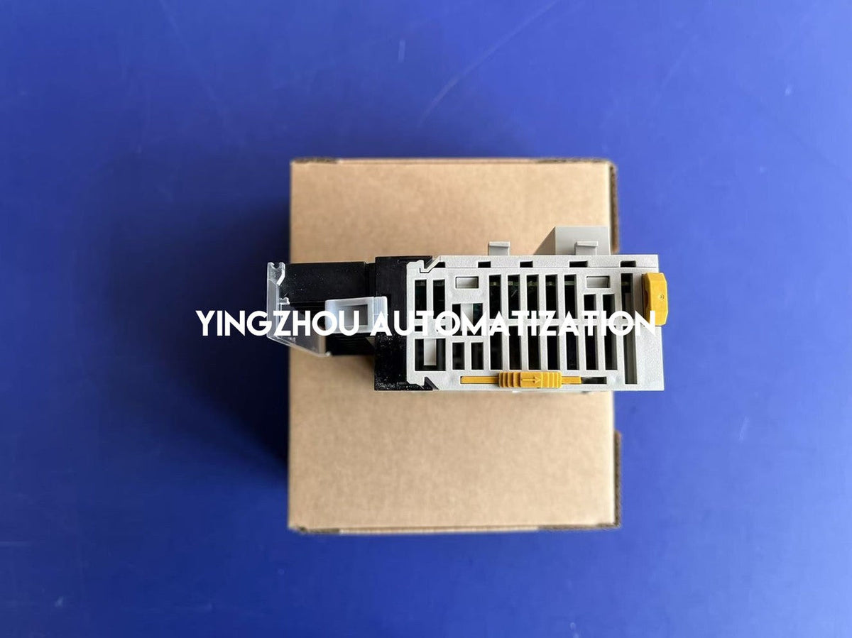Omron CJ1W-OD212 Digital Output Unit | 16-Point Transistor (Sourcing), 12-24V DC, for CJ1/NJ Series-vezhoo