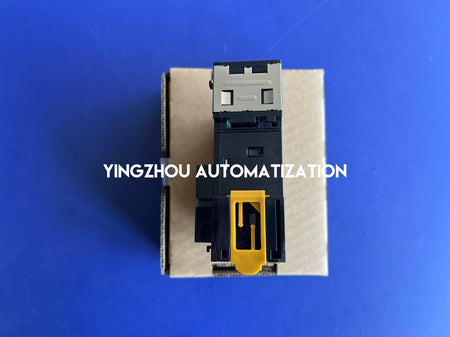 Omron CJ2M-CPU11 Sysmac PLC CPU Unit | 5K Steps, 160 I/O Points, Built-in USB Port-vezhoo