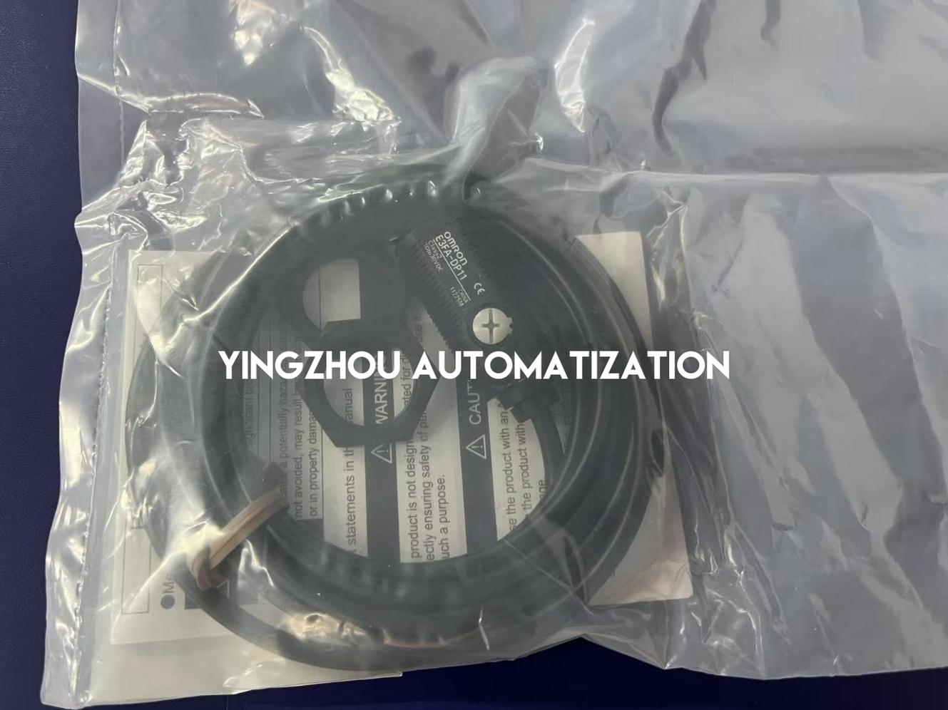 Omron E3FA-DP11 Diffuse-Reflective Photoelectric Sensor | M18 Plastic, 100mm, PNP, 2m Cable-vezhoo