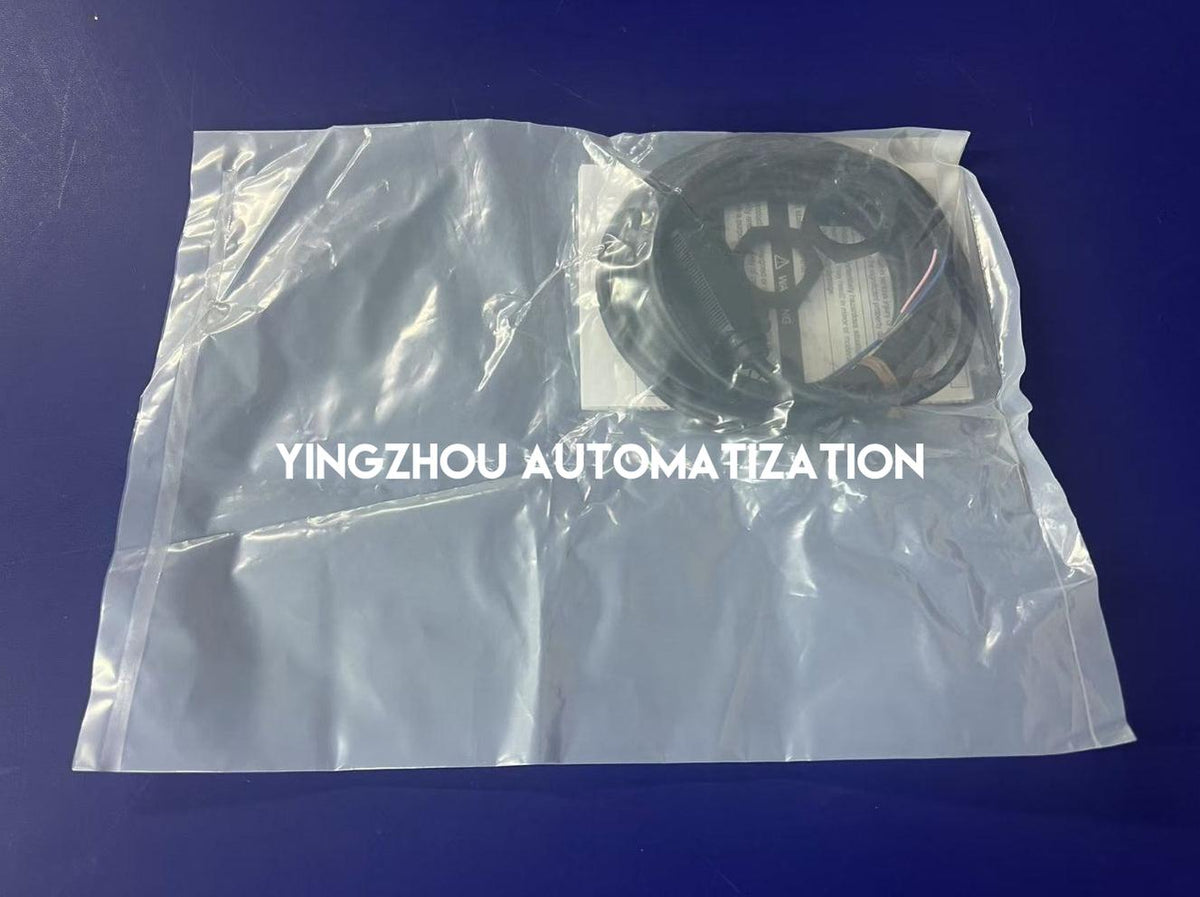 Omron E3FA-DP12 Diffuse-Reflective Photoelectric Sensor | M18 Plastic, 300mm, PNP, M12 Connector-vezhoo