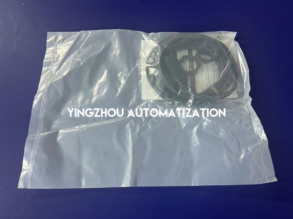 Omron E3FA-DP12 Diffuse-Reflective Photoelectric Sensor | M18 Plastic, 300mm, PNP, M12 Connector-vezhoo
