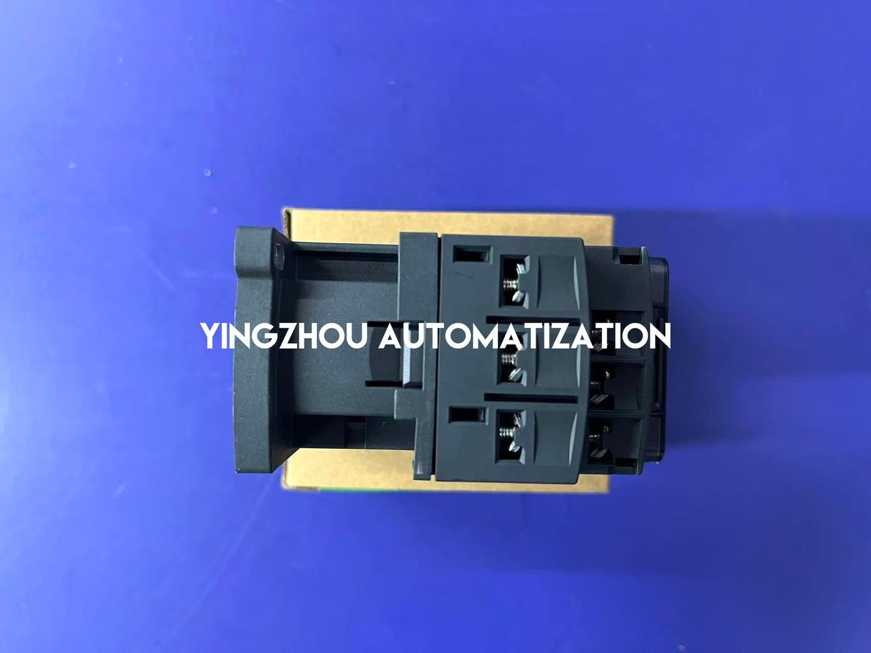 Schneider Electric LC1D12M7C TeSys Deca Contactor | 3P, 12A, 220V AC Coil, 5.5kW, 1NO+1NC-vezhoo