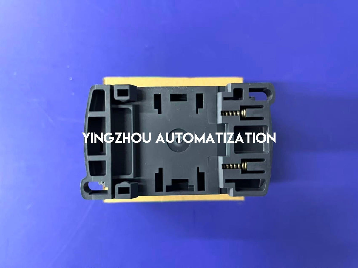 Schneider Electric LC1D32M7C TeSys Deca Contactor | 3P, 32A, 220V AC Coil, 15kW, 1NO+1NC-vezhoo