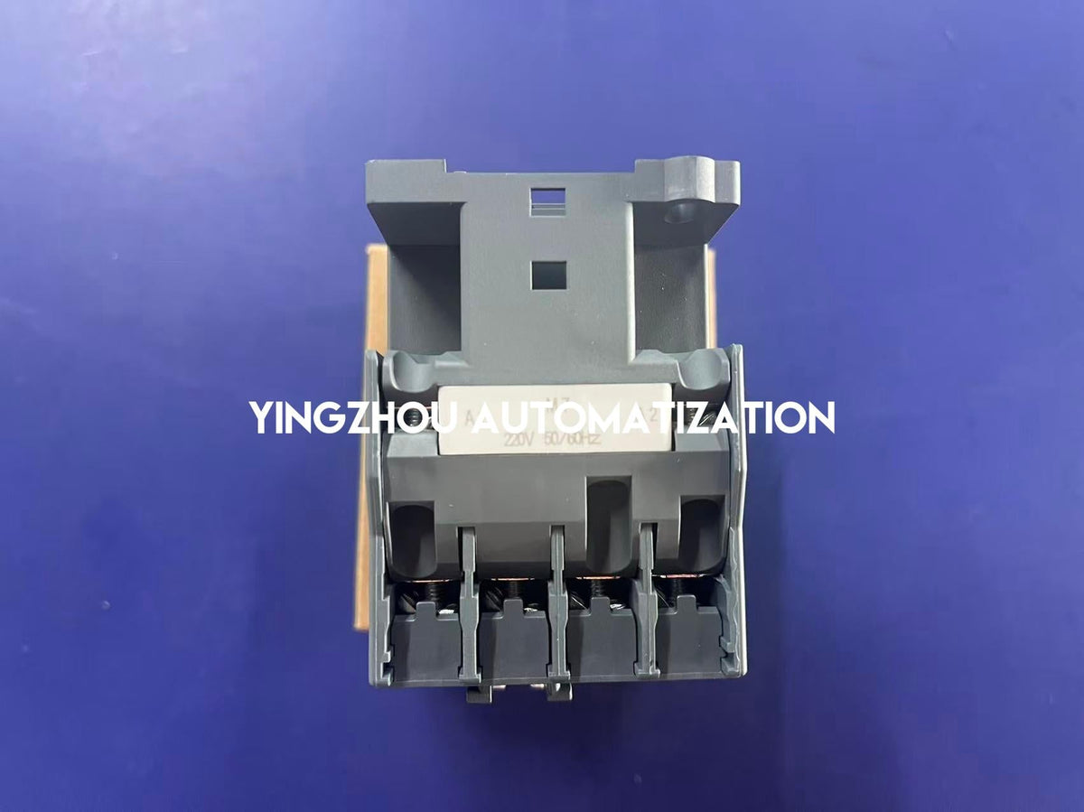 Schneider Electric LC1N3210M7N Easy TeSys TVS Contactor | 3-Pole, 32A (AC-3), 220V AC Coil, 50/60Hz, 1NO Auxiliary-vezhoo