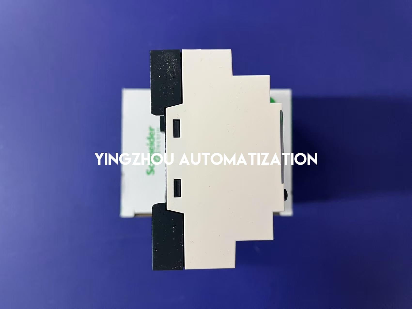 Schneider Electric SR2A201FU Zelio Logic Compact Smart Relay | 20 I/O, 100-240V AC, with Display-vezhoo