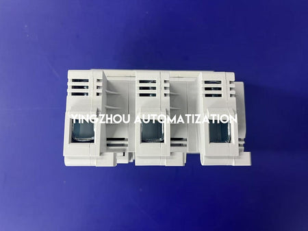 Siemens SENTRON 3-Pole Cylindrical Fuse Holder | $14 \times 51$ mm | 50A, 690V | 3NW7231-vezhoo