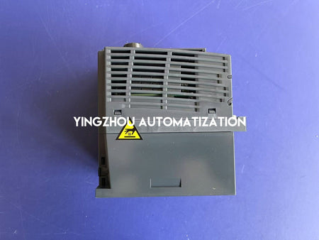 Toshiba VF-S15 VFD VFS15-4007PL1-CH | 1 HP, 3-Phase 480V, 0.75kW, IP20-vezhoo
